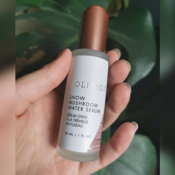 SOLD Volition Beauty Snow Mushroom Water Serum - Picture 3 of 5